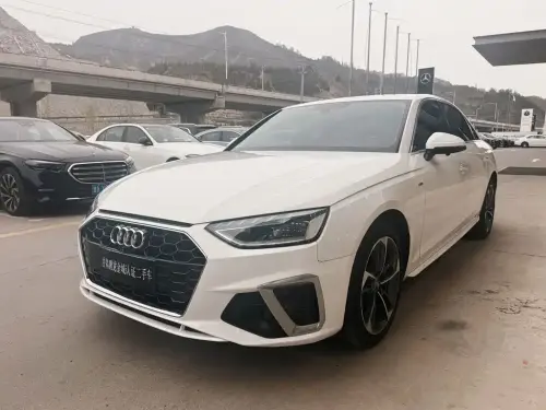 Audi A4, 2021