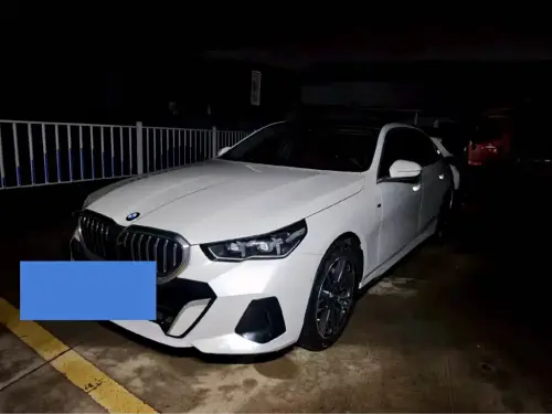 BMW 5-Series, 2024