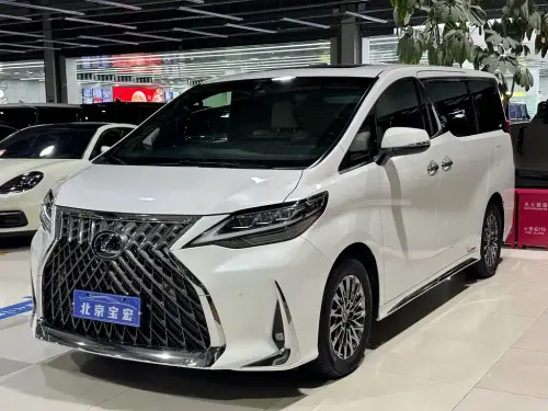 Lexus LM, 2020