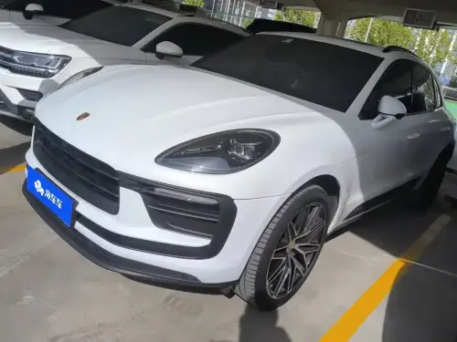Porsche Macan, 2022