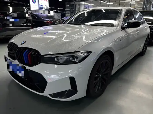BMW 3-Series, 2023