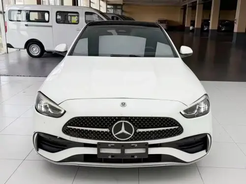 Mercedes-Benz C-Class, 2024