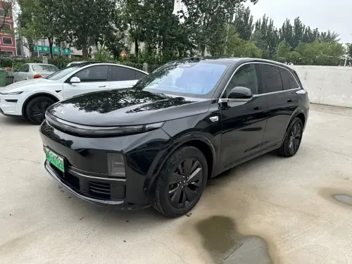 Li Auto L7, 2025