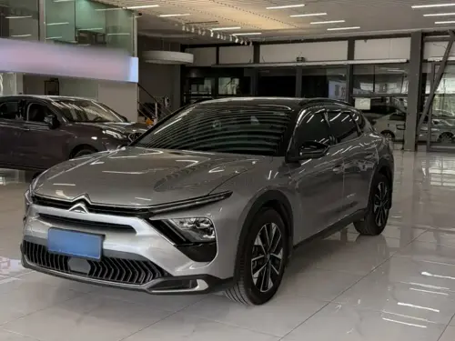 Citroen C5 X, 2025