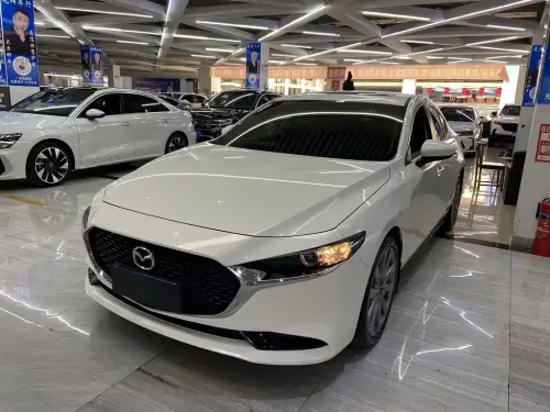 Mazda Mazda3 Axela, 2023
