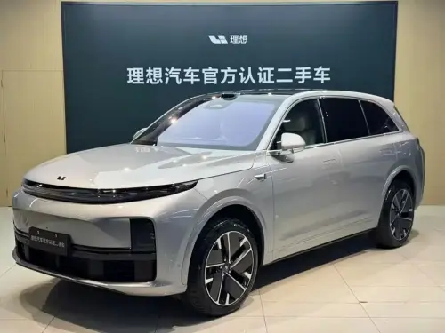 Li Auto L7, 2025