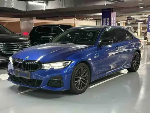 BMW 3-Series, 2020