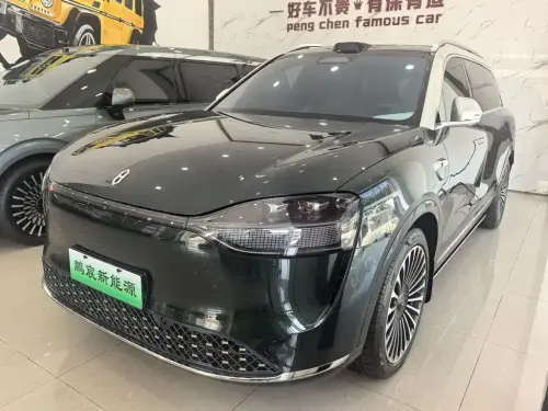 AITO M9, 2025