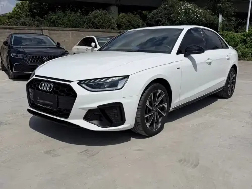 Audi A4, 2023