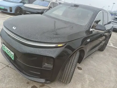 Li Auto L6, 2025