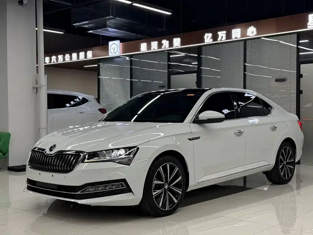 Skoda Superb, 2024