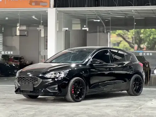 Ford Focus, 2022