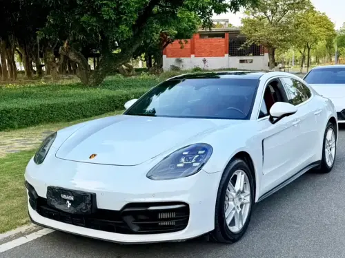 Porsche Panamera, 2021