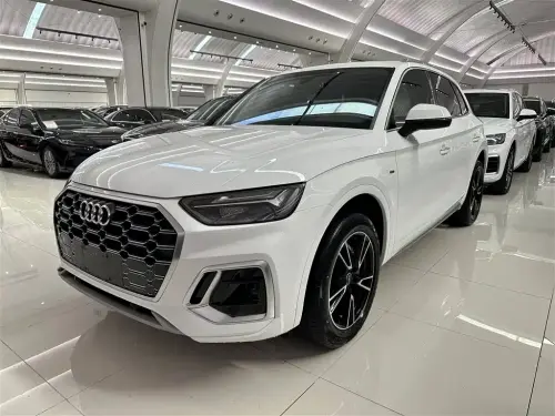 Audi Q5, 2022