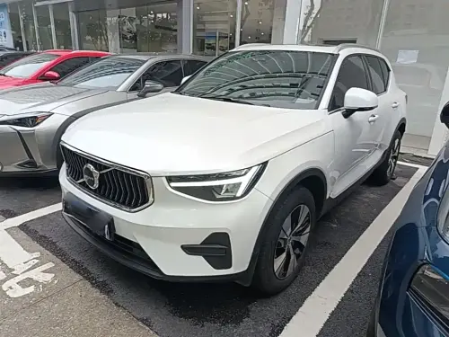 Volvo XC40, 2023