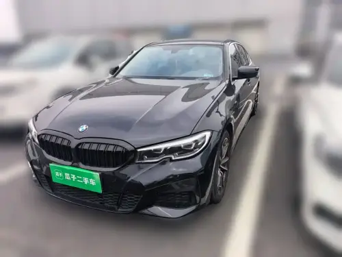 BMW 3-Series, 2021