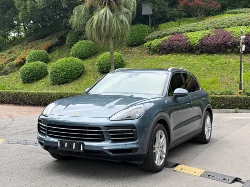 Porsche Cayenne, 2020
