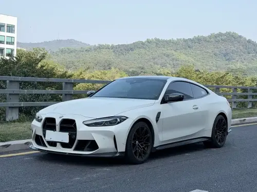 BMW 4-Series M, 2023