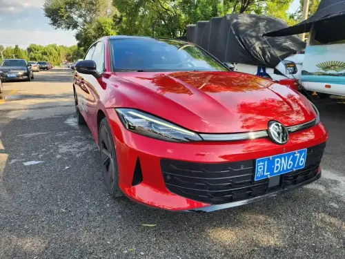 Volkswagen Lamando, 2025