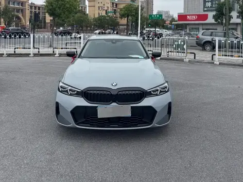 BMW 3-Series, 2025