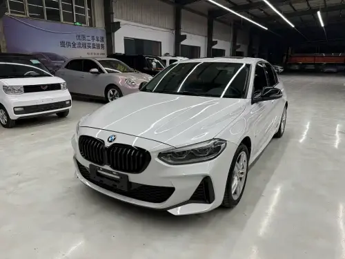 BMW 1-Series, 2021