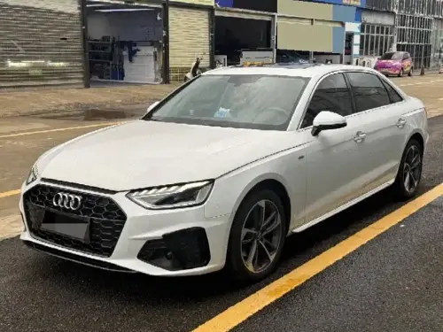 Audi A4, 2021