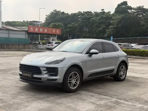 Porsche Macan, 2020