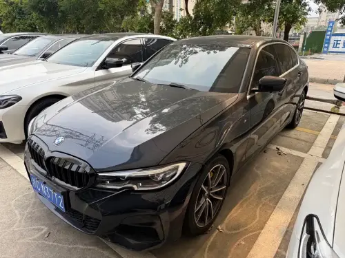 BMW 3-Series, 2022