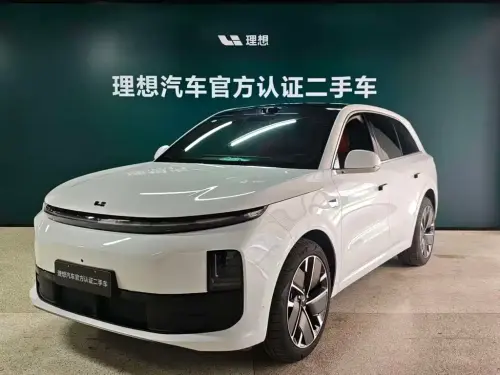 Li Auto L6, 2025