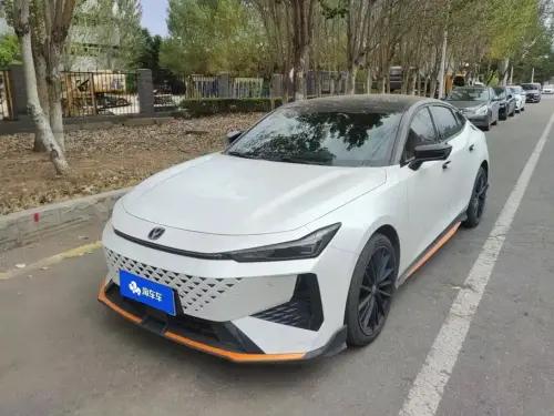 Changan UNI-V, 2025