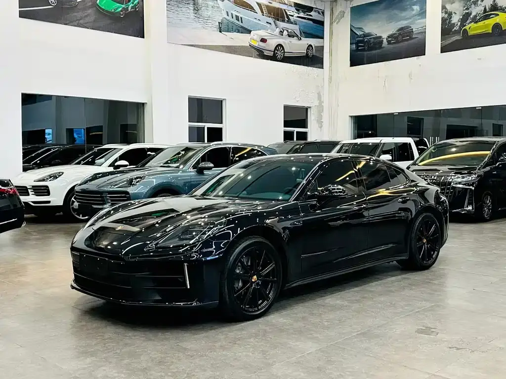 Porsche Panamera, 2025
