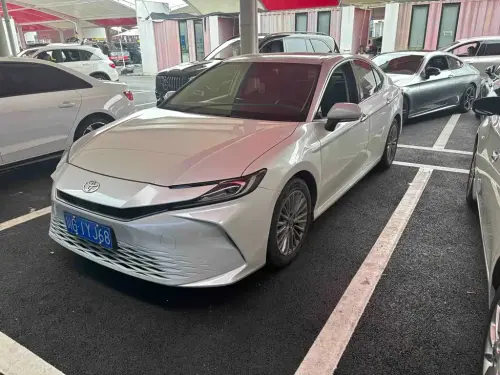 Toyota Camry, 2024