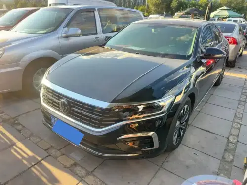 Volkswagen Passat, 2023