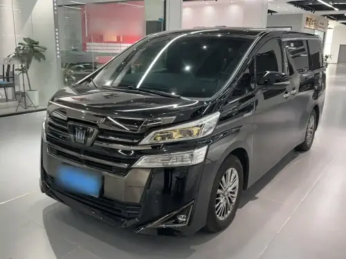 Toyota Vellfire, 2023