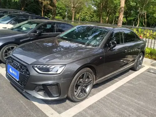 Audi A4, 2022