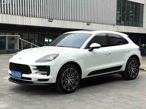 Porsche Macan, 2021