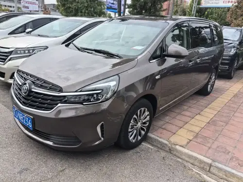 Buick GL8, 2022