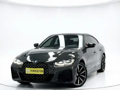 BMW 4-Series, 2022