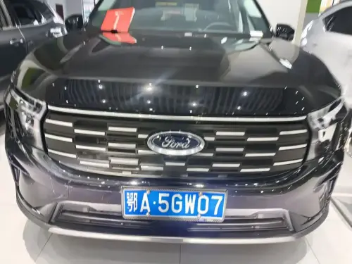 Ford Edge, 2025