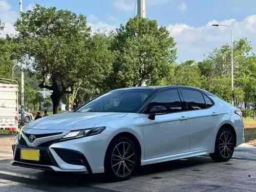 Toyota Camry, 2022