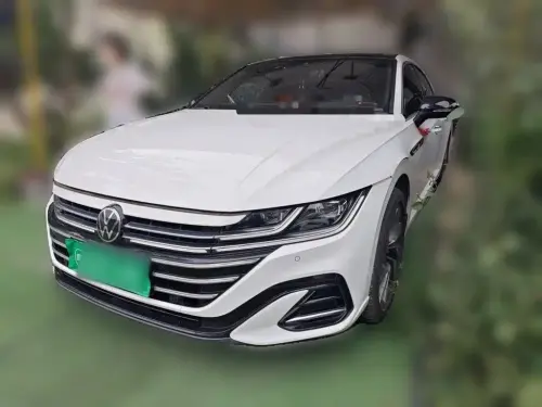 Volkswagen CC, 2024
