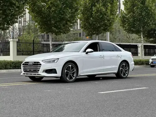 Audi A4, 2021
