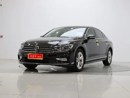 Volkswagen Magotan, 2025