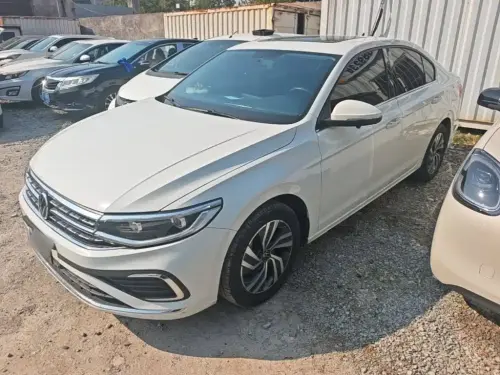 Volkswagen Bora, 2025
