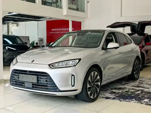 AITO M5, 2022