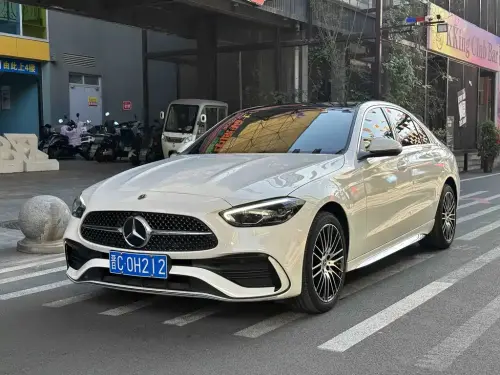 Mercedes-Benz C-Class, 2024