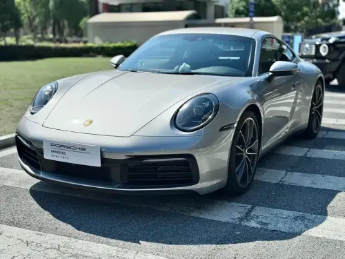 Porsche 911, 2024