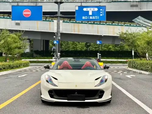Ferrari 812, 2023