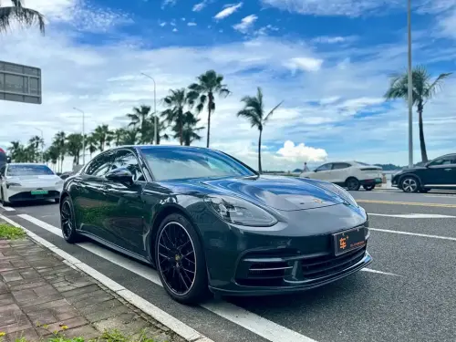 Porsche Panamera, 2020