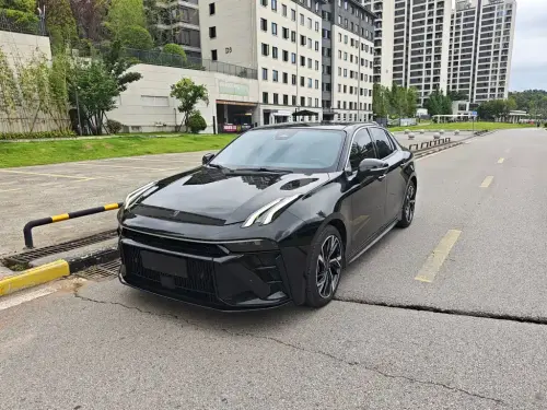 Lynk & Co 03, 2024